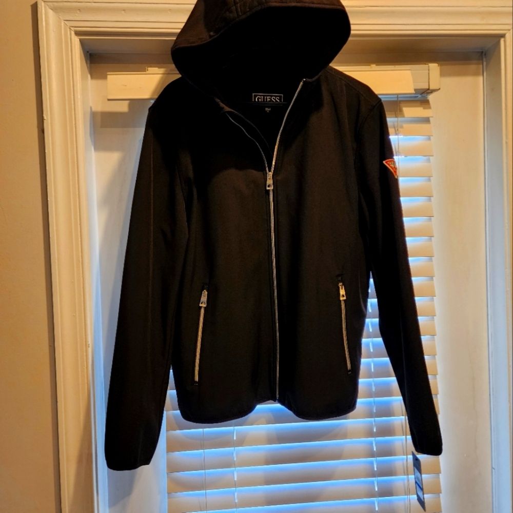 black lightweight Guess jacket